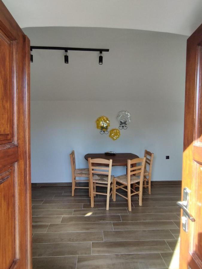 Althea Apartments 3 Chalki Town エクステリア 写真